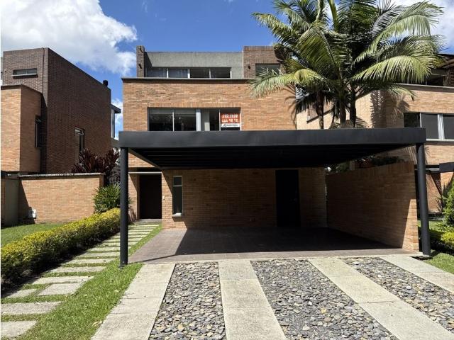 Casa de campo de alto standing de 3 dormitorios en alquiler Rionegro, Colombia