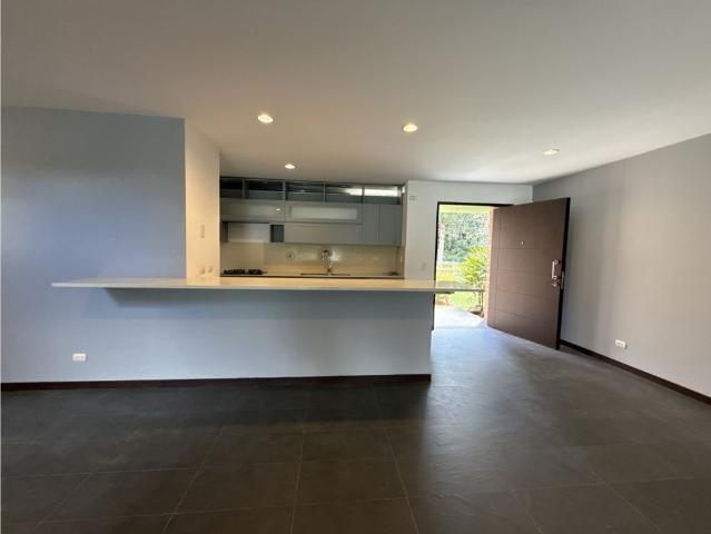 Casa de campo de alto standing de 3 dormitorios en alquiler Rionegro, Colombia