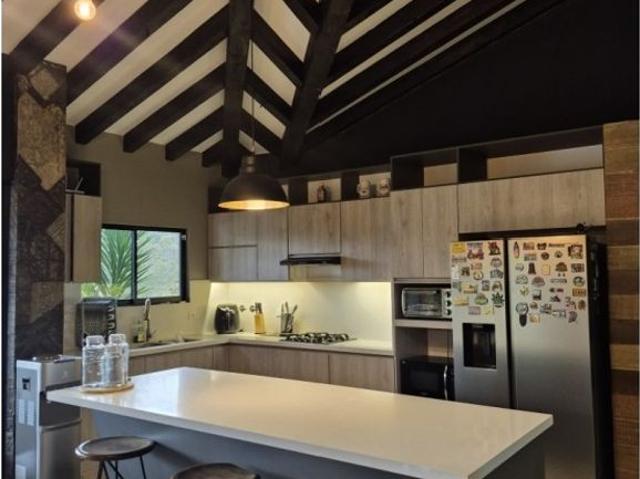 Casa de campo de alto standing de 3 dormitorios en alquiler Rionegro, Departamento de Antioquia