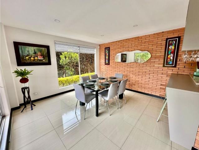 Casa de campo de alto standing de 3 dormitorios en venta Chía, Cundinamarca