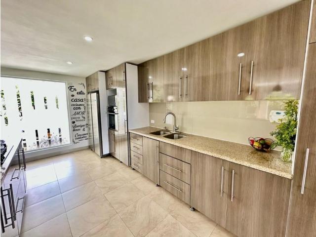 Casa de campo de alto standing de 3 dormitorios en venta Chía, Cundinamarca