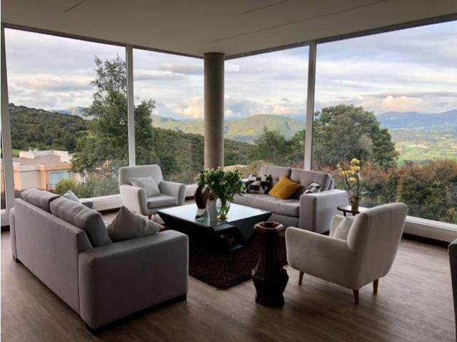 Casa de campo de alto standing de 3 dormitorios en venta Chía, Cundinamarca