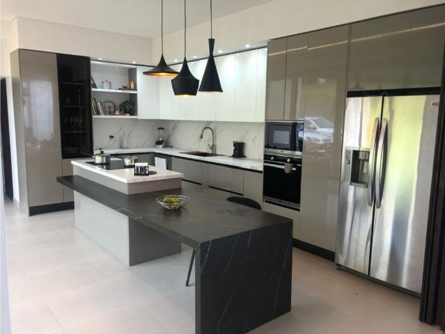 Casa de campo de alto standing de 3 dormitorios en venta Chía, Cundinamarca