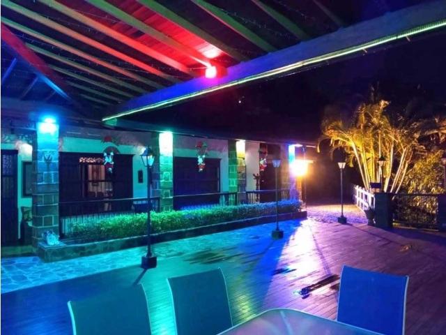 Casa de campo de alto standing de 3 dormitorios en venta Copacabana, Departamento de Antioquia