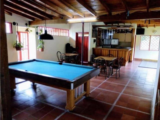 Casa de campo de alto standing de 3 dormitorios en venta Copacabana, Departamento de Antioquia