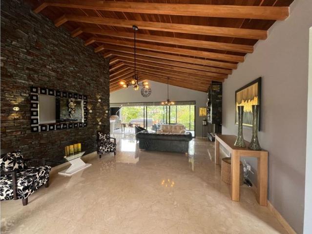 Casa de campo de alto standing de 3 dormitorios en venta El Encanto, Colombia