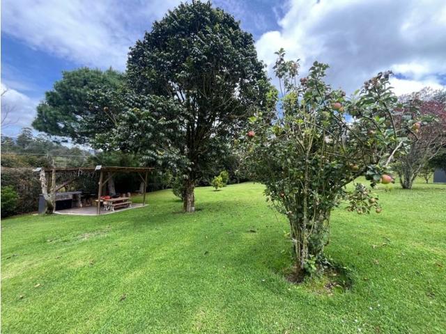 Casa de campo de alto standing de 3 dormitorios en venta El Encanto, Colombia