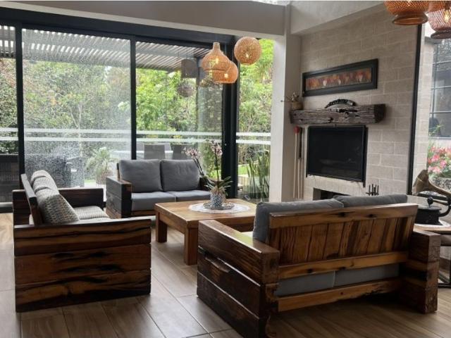 Casa de campo de alto standing de 3 dormitorios en venta Guarne, Colombia