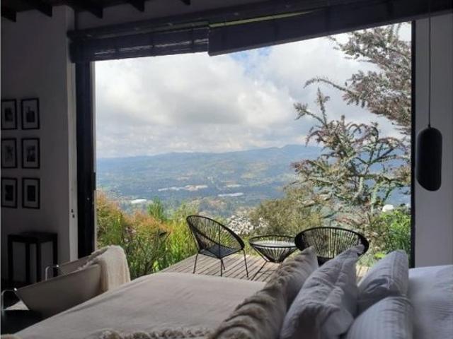 Casa de campo de alto standing de 3 dormitorios en venta Guarne, Departamento de Antioquia