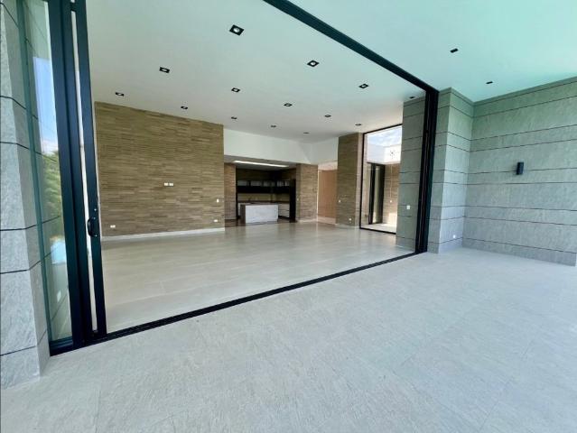 Casa de campo de alto standing de 3 dormitorios en venta Pereira, Colombia