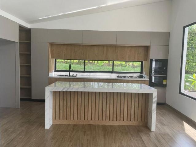 Casa de campo de alto standing de 3 dormitorios en venta Pereira, Colombia