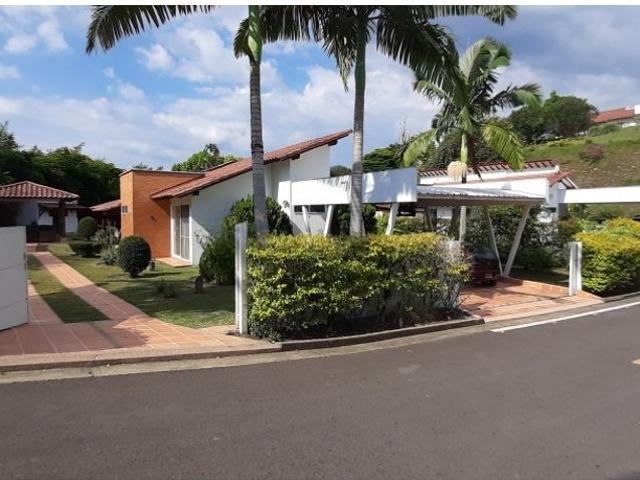 Casa Campestre en venta en Risaralda
