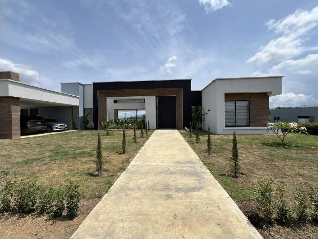 Casa de campo de alto standing de 3 dormitorios en venta Pereira, Departamento de Risaralda