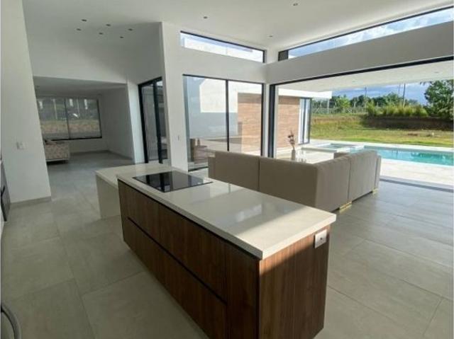 Casa de campo de alto standing de 3 dormitorios en venta Pereira, Departamento de Risaralda