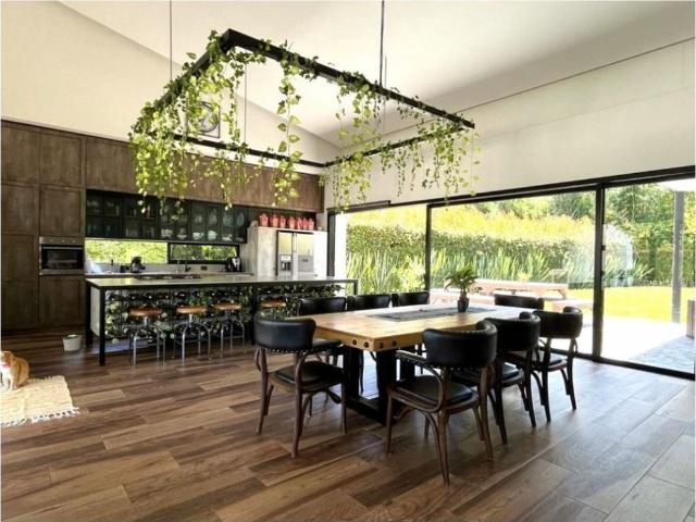 Casa de campo de alto standing de 3 dormitorios en venta Rionegro, Departamento de Antioquia