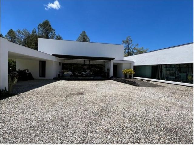 Casa de campo de alto standing de 3 dormitorios en venta Rionegro, Departamento de Antioquia
