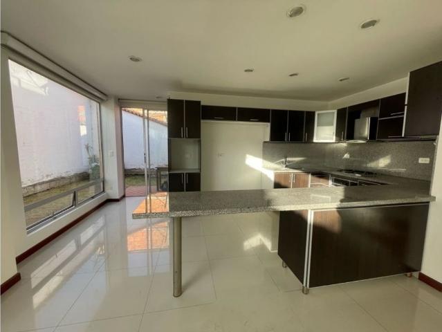 Casa de campo de alto standing de 4 dormitorios en alquiler Cajicá, Colombia