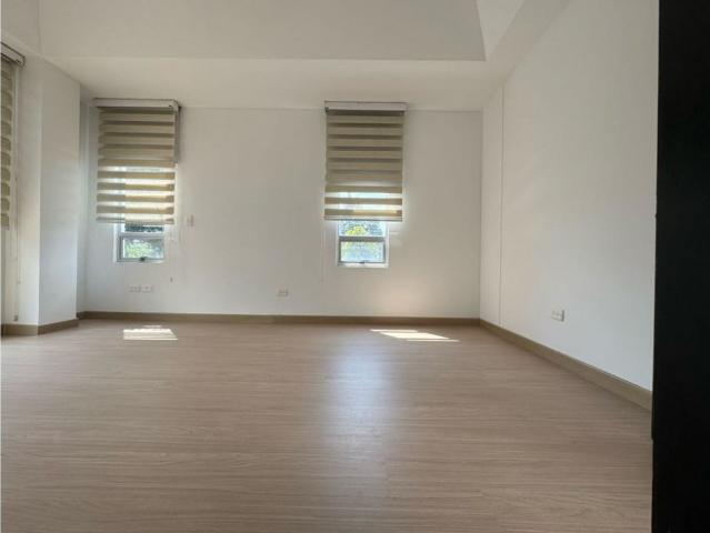 Casa de campo de alto standing de 4 dormitorios en alquiler Cajicá, Colombia