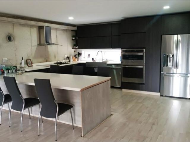 Casa de campo de alto standing de 4 dormitorios en alquiler Envigado, Departamento de Antioquia