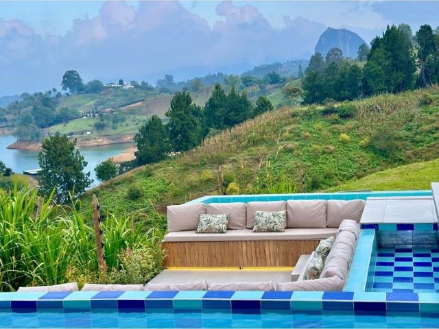 Casa de campo de alto standing de 4 dormitorios en alquiler Guatapé, Departamento de Antioquia