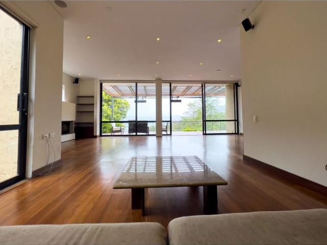 Casa de campo de alto standing de 4 dormitorios en alquiler La Calera, Cundinamarca