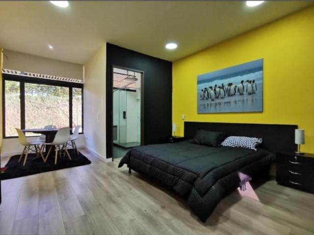 Casa de campo de alto standing de 4 dormitorios en alquiler Medellín, Departamento de Antioquia