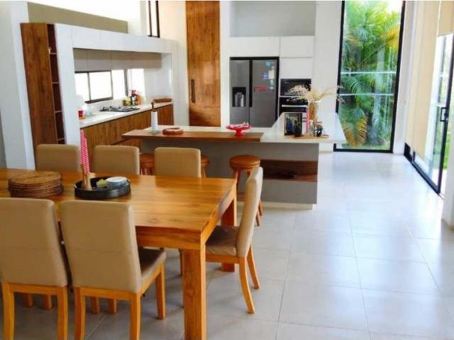 Casa de campo de alto standing de 4 dormitorios en alquiler Pereira, Colombia