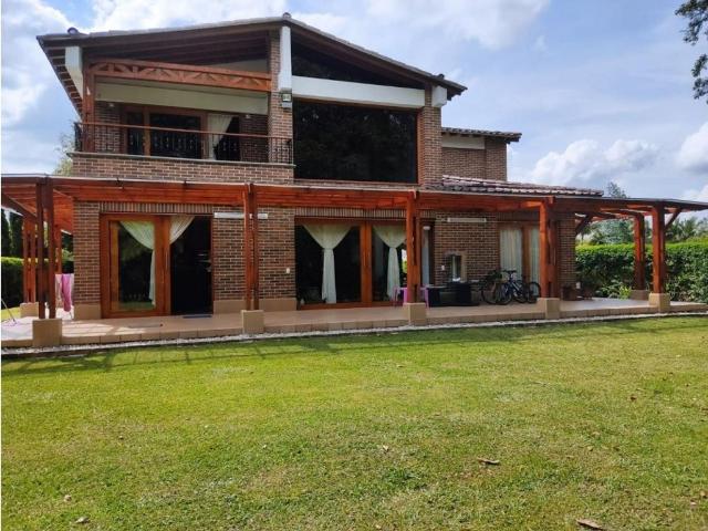Casa de campo de alto standing de 4 dormitorios en alquiler Rionegro, Colombia