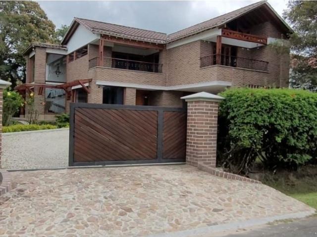 Casa de campo de alto standing de 4 dormitorios en alquiler Rionegro, Colombia