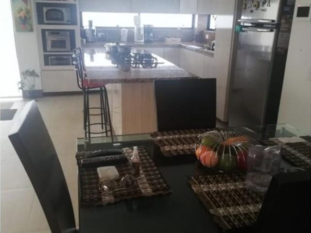 Casa de campo de alto standing de 4 dormitorios en alquiler Rionegro, Departamento de Antioquia