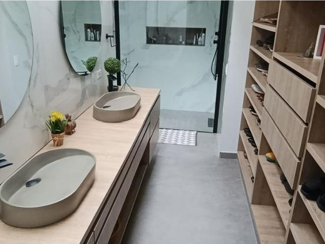 Casa de campo de alto standing de 4 dormitorios en venta Bogotá, Bogotá D.C