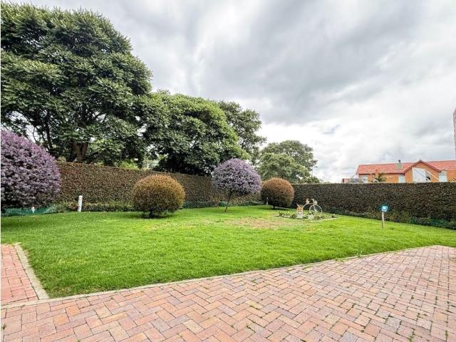 Casa de campo de alto standing de 4 dormitorios en venta Bogotá, Bogotá D.C
