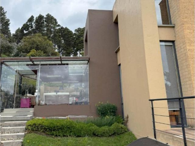 Casa de campo de alto standing de 4 dormitorios en venta Bogotá, Colombia