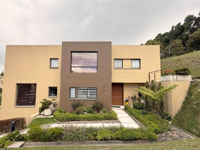 Casa de campo de alto standing de 4 dormitorios en venta Bogotá, Colombia