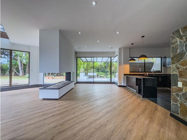 Casa de campo de alto standing de 4 dormitorios en venta Bogotá, Colombia
