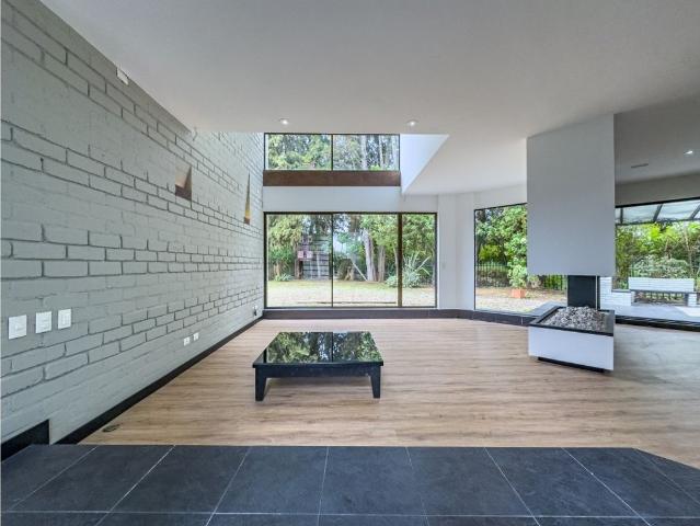 Casa de campo de alto standing de 4 dormitorios en venta Bogotá, Colombia
