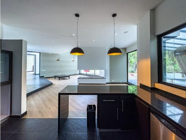 Casa de campo de alto standing de 4 dormitorios en venta Bogotá, Colombia
