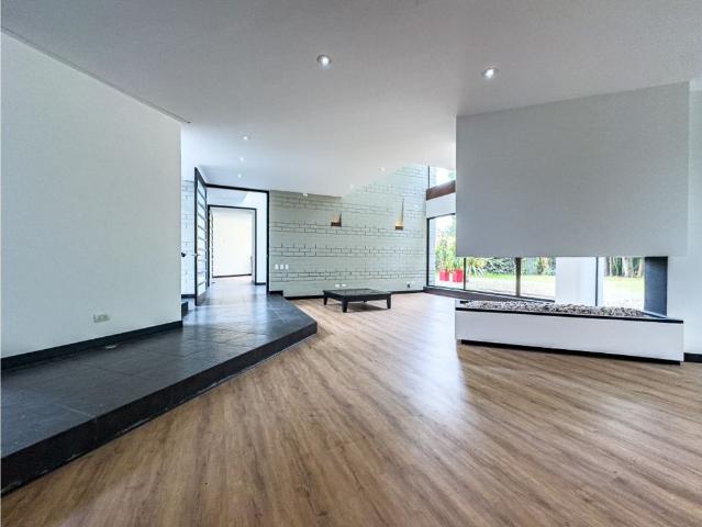 Casa de campo de alto standing de 4 dormitorios en venta Bogotá, Colombia