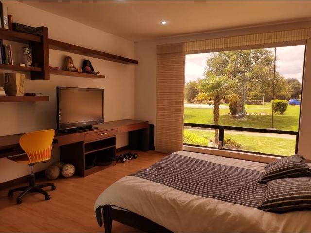 Casa de campo de alto standing de 4 dormitorios en venta Chía, Colombia