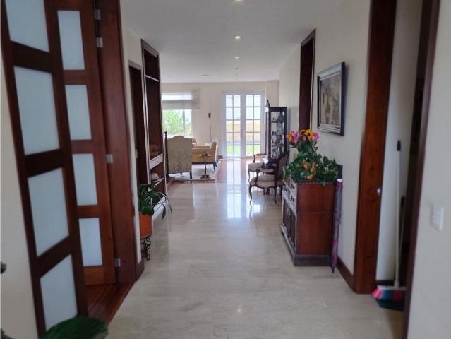 Casa de campo de alto standing de 4 dormitorios en venta Chía, Cundinamarca