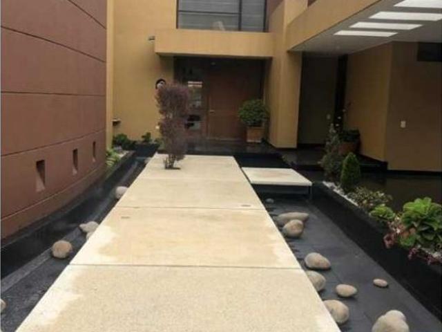 Casa de campo de alto standing de 4 dormitorios en venta Chía, Cundinamarca