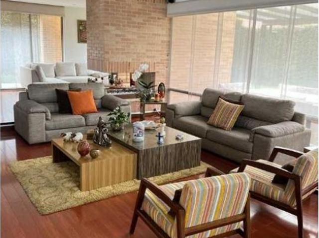 Casa de campo de alto standing de 4 dormitorios en venta Chía, Cundinamarca