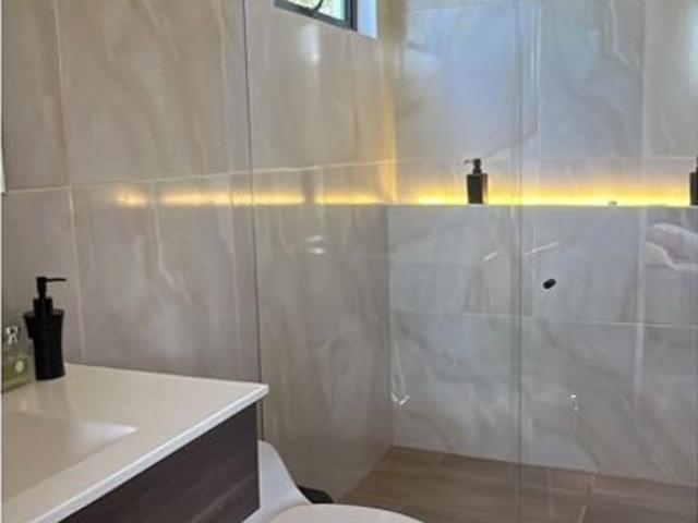 Casa de campo de alto standing de 4 dormitorios en venta Copacabana, Colombia