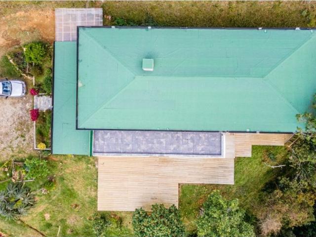 Casa de campo de alto standing de 4 dormitorios en venta Guarne, Departamento de Antioquia