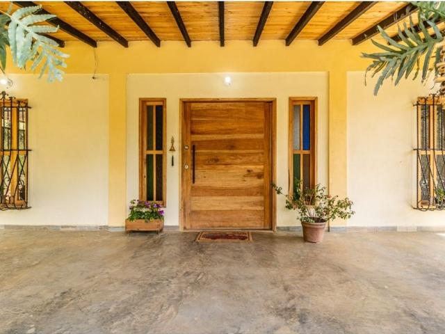 Casa de campo de alto standing de 4 dormitorios en venta Guarne, Departamento de Antioquia