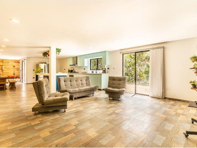 Casa de campo de alto standing de 4 dormitorios en venta Guarne, Departamento de Antioquia