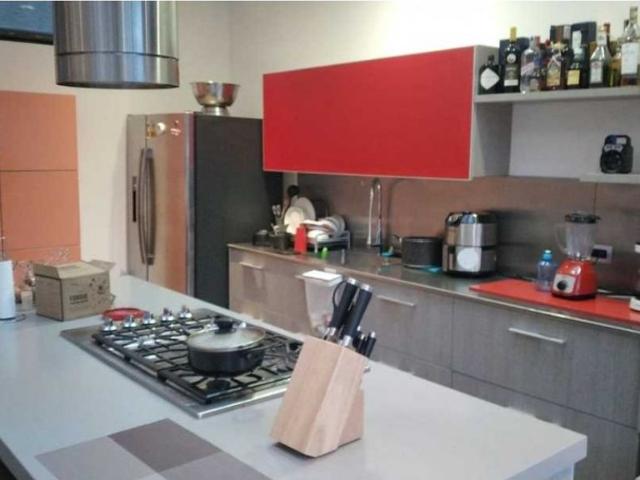 Casa de campo de alto standing de 4 dormitorios en venta La Calera, Cundinamarca