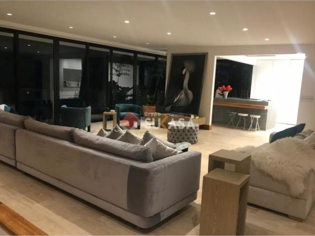 Casa de campo de alto standing de 4 dormitorios en venta Pereira, Colombia