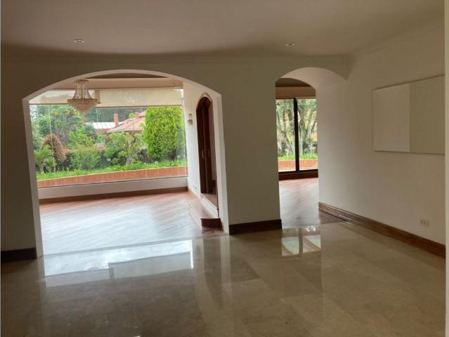 Casa de campo de alto standing de 4 dormitorios en venta Santafe de Bogotá, Bogotá D.C