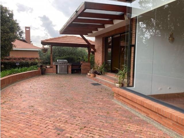 Casa de campo de alto standing de 4 dormitorios en venta Santafe de Bogotá, Bogotá D.C
